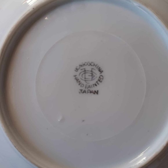 MCM UCAGCO Japan Hand Painted Pears, Small Plate, Unusual Rim, Vibrant Colors - Picture 5 of 9